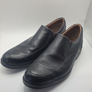 Clarks shoes Black Leather slip on Loafers men's Size 10.5